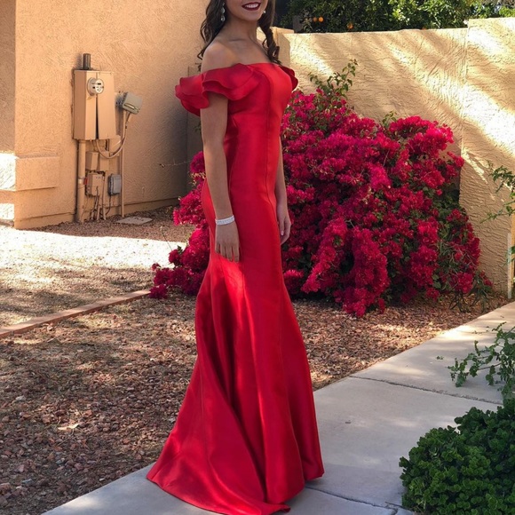 Red Sherri Hill Style 52467 - Picture 5 of 5